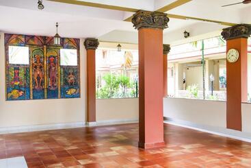 Guesthouser 2 Bhk Apartment   Ae45