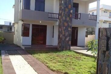 Happy Villa