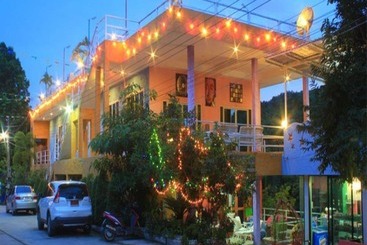 هتل Baan Fahsai Resort