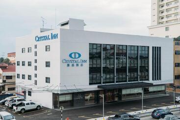 هتل Crystal Inn