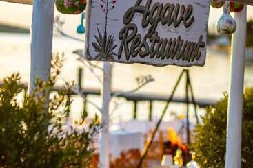 هتل Mark Warner Phokaia Beach Resort