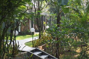 هتل The Gecho Inn Country