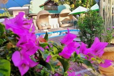 پانسیون Casa De Leela Self Catering Guest House