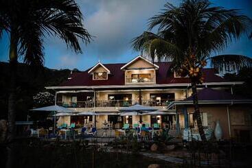 پانسیون Casa De Leela Self Catering Guest House
