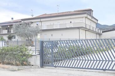 پانسیون Casale Marcalia Bed & Breakfast