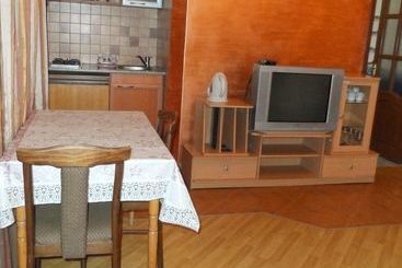 پانسیون Jermuk Guest House