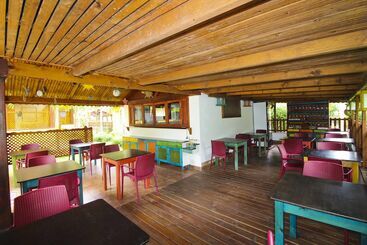 پانسیون Takamaka Green Village