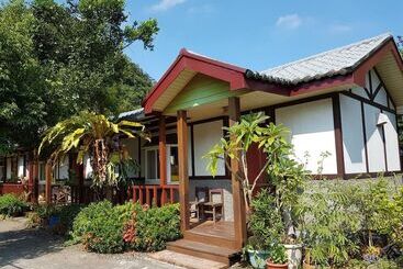 Phoenix Landscaping B&b