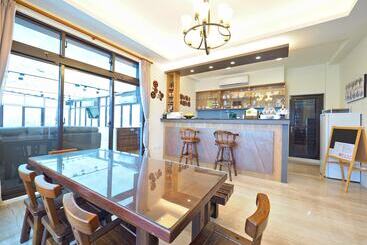 Sakura Bed And Breakfast