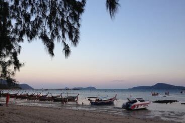 The Title Kr Beach Condotel Rawai Phuket