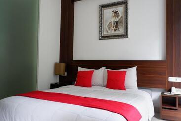 هتل Reddoorz At Bali Kepundung Denpasar