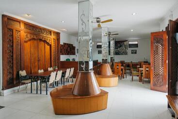 هتل Reddoorz At Bali Kepundung Denpasar
