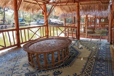 هتل Soutchai Resort