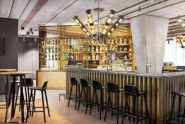 هتل Vienna House By Wyndham Mokotow Warsaw