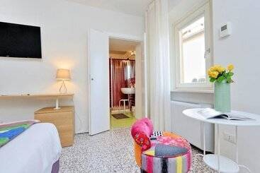 پانسیون Guest House Viaroma