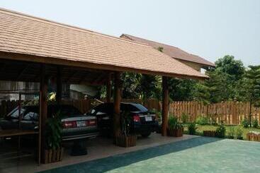 بنسيون Huanmaisakngam Resort