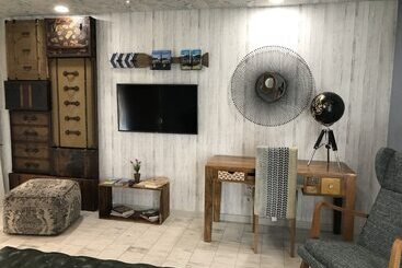 Royal Beach Hostel