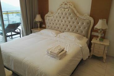 Yumi Apartment Wanning Branch