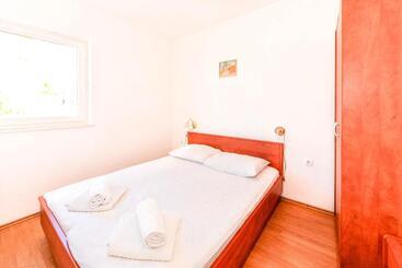 هتل Apartments Silvia