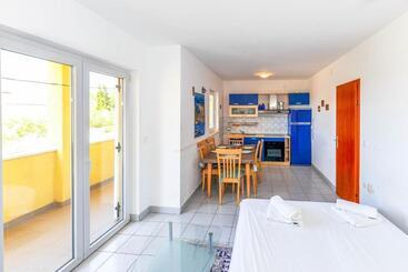 هتل Apartments Silvia