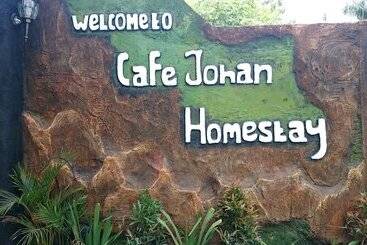 هتل Café Johan Home Stay Senggigi