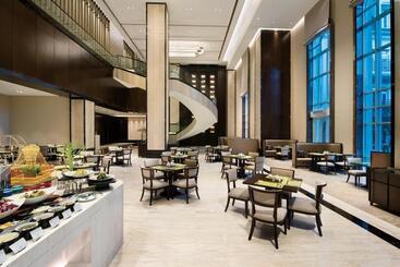 هتل Crowne Plaza Huailai By Ihg