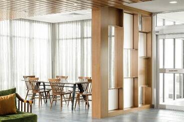هتل Fairfield Inn & Suites By Marriott Salina