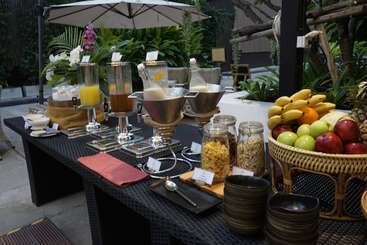 هتل Pool Suite Chiang Mai