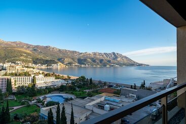Hotel Harmonia by Dukley