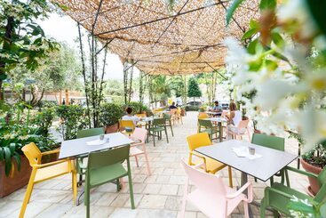 Hotel Harmonia by Dukley