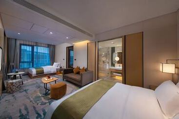 هتل Holiday Inn Hangzhou Airport Zone By Ihg