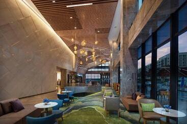 هتل Holiday Inn Hangzhou Airport Zone By Ihg