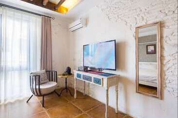 Kaite Weisi Hotel Phoenix Airport Branch