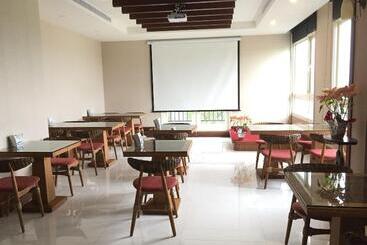تختخواب و صبحانه Ting Feng Cottage
