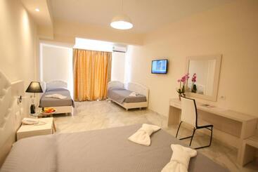 هتل Amour Holiday Resort