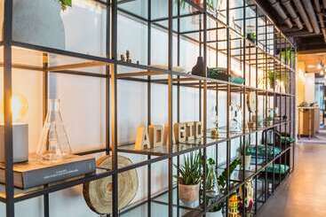 هتل Adagio Amsterdam City South