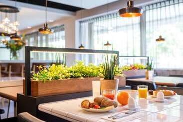 هتل Adagio Amsterdam City South