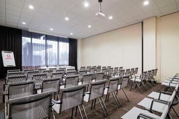 هتل Adagio Amsterdam City South