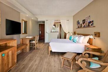 هتل C Mauritius  All Inclusive