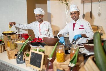 هتل C Mauritius  All Inclusive