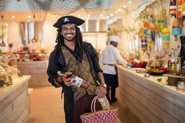 هتل C Mauritius  All Inclusive
