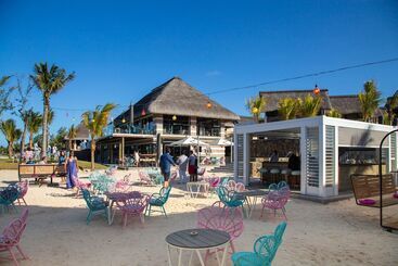 هتل C Mauritius  All Inclusive