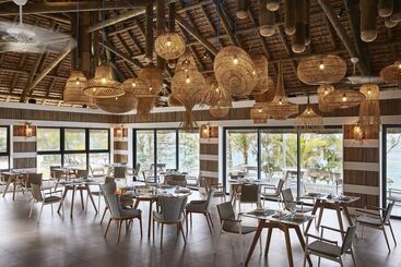 هتل C Mauritius  All Inclusive
