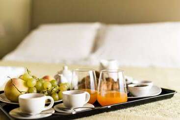 هتل Domus Hyblaea Resort