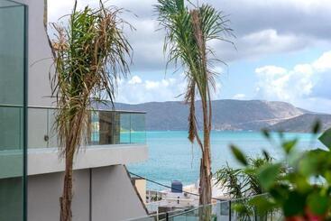 هتل Elounda Orama