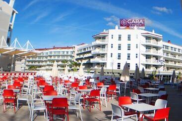 호텔 Gara Suites Golf & Spa