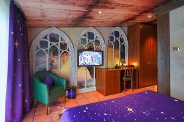 هتل Gardaland Magic