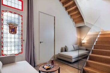酒店 H10 Palacio Colomera
