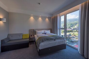 هتل Holiday Inn Express Luzern Kriens, An Ihg