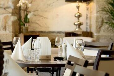 هتل Hôtel La Brasserie